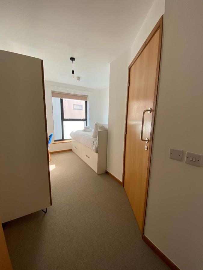 Regency Hall Smart Cheltenham Ensuite Rooms E Ngoại thất bức ảnh