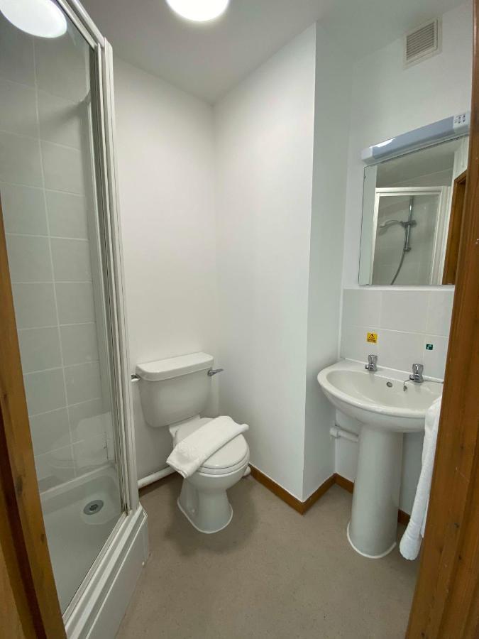 Regency Hall Smart Cheltenham Ensuite Rooms E Ngoại thất bức ảnh