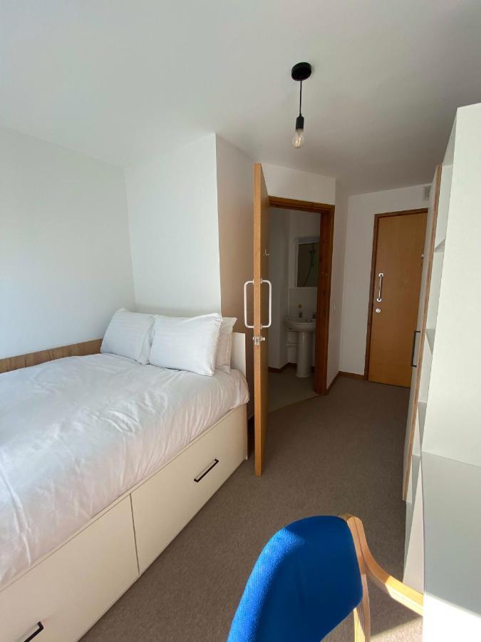 Regency Hall Smart Cheltenham Ensuite Rooms E Ngoại thất bức ảnh