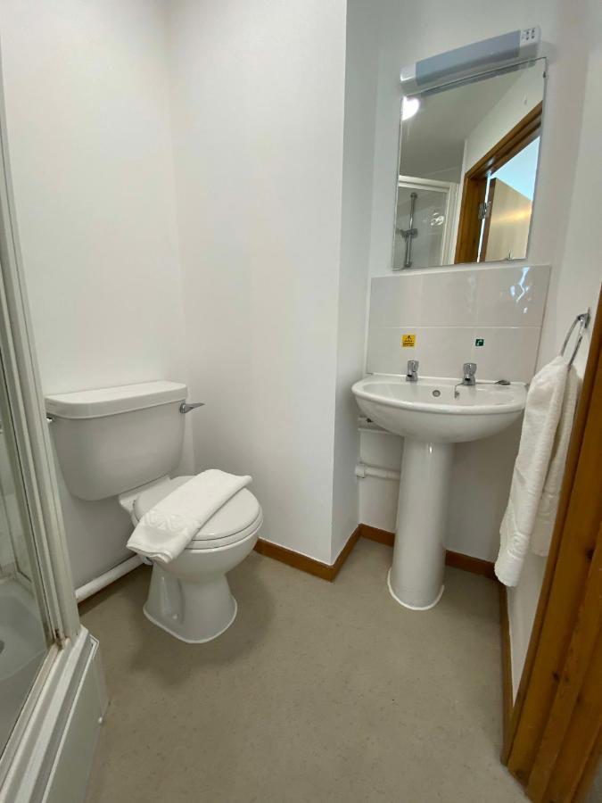 Regency Hall Smart Cheltenham Ensuite Rooms E Ngoại thất bức ảnh